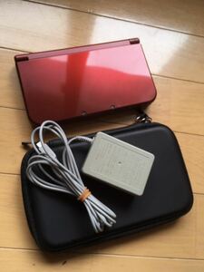 任天堂 New 3DSLL RED-001 ニンテンドー　ACアダプター/ケース付　モンハンクロスおまけ