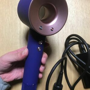 Dyson ドライヤー　ビンカブルー