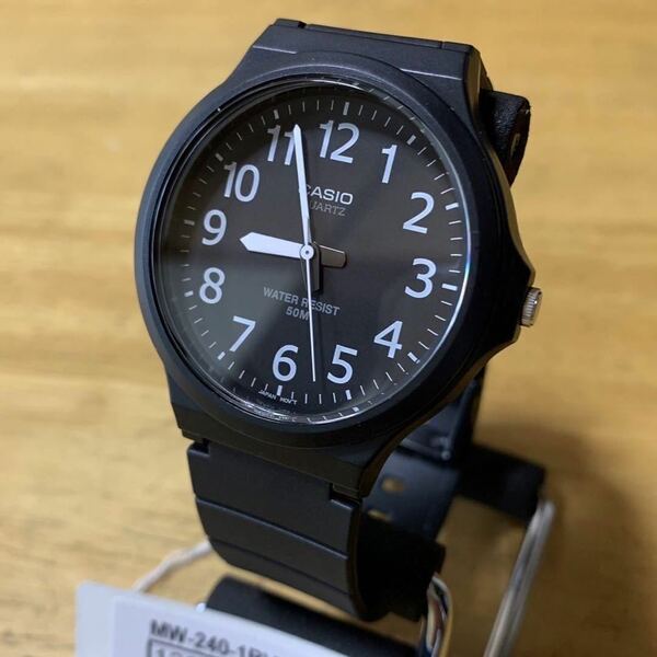 【新品・箱なし】カシオ CASIO クオーツ ユニセックス 腕時計 MW-240-1BV ブラック/ホワイト ブラック
