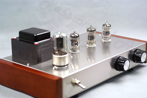 12AX7 series 4 lamp type vacuum tube stereo pre-amplifier final product sound quality improvement A