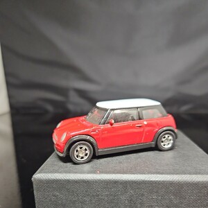 WELLY Mini Cooper used image . overall. before bidding is certainly commodity explanation . please read. red minicar approximately 7.