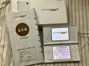 ニンテンドーDSi ホワイト