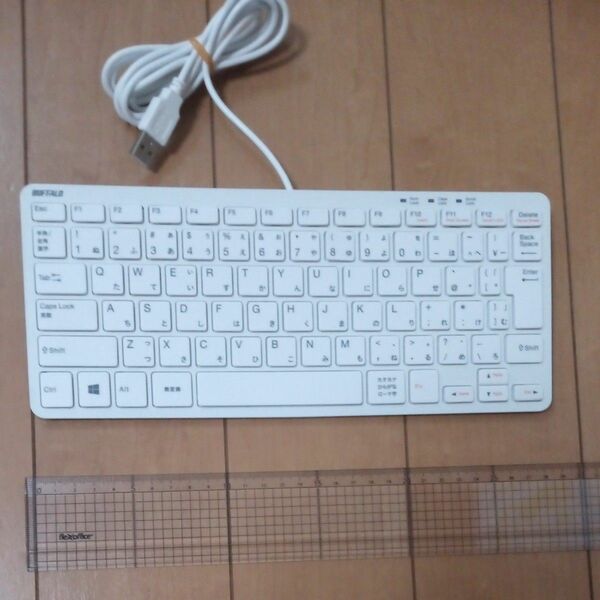 USBキーボード④　Buffalo　BSKBU300