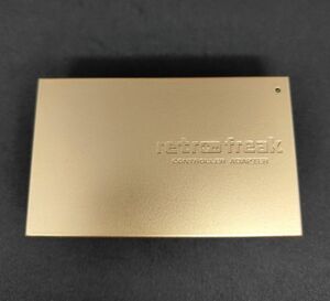 【新品未使用】レトロフリーク コントローラーアダプター USBケーブル ヤマダ電機限定カラー ヤマダ50周年記念モデル ゴールド