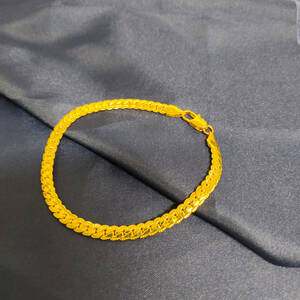  men's lady's bracele flat chain gold bracele Gold 18k gp. gold 017