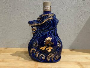 SUNTORY WHSKY ROYAL サントリー ウイスキー ローヤル 干支ボトル 2012 陶器 辰歳 たつ 国産 600ml 43% 箱入 未開栓 古酒