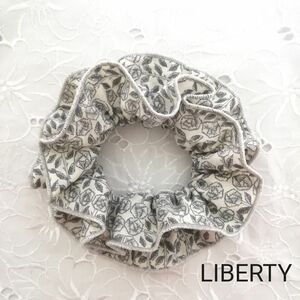 LIBERTY シュシュ　スリーピングローズ × シルバーラメ