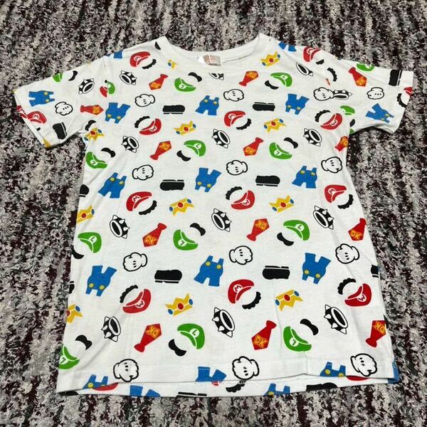 SUPER MARIO スーパーマリオ　キャラクタープリント　総柄　半袖Tシャツ 子供服　140