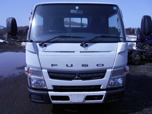 Mitsubishi　Canter　キャビンAssy　標準ボディ　Low Roof　TKG-FBA50　2014 *0548　青森Prefecture g230004