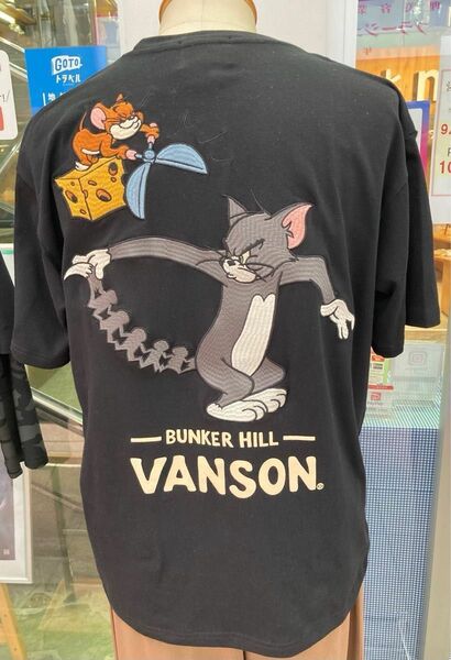 ［未使用］vanson トムとジェリー　Tom &Jerry 刺繍　半袖Tシャツ　XL メンズ