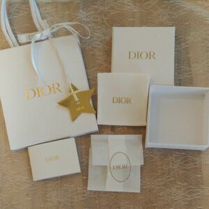 Dior アクセサリー 空箱 ボックス ケース 保存袋 ショッパー ピアス ネックレス リング イヤリング ブレスレット 