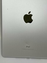 K235【ジャンク品】 iPad 第5世代 32GB au シルバー_画像3