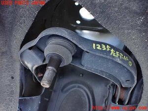 1UPJ-12355136] Jeep Grand Cherokee (WK36) left front upper arm 1 used 