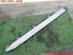 1UPJ-15471392]ランクルプラド(LJ78W)左サイドステップ 中古