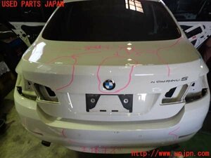 1UPJ-17061500]BMW アクティブハイブリッド5(AH5)(FZ35 F10)トランク 中古