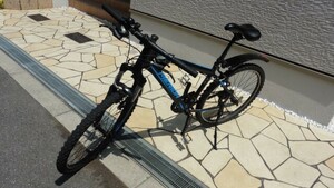 クロスバイク完全カタログ 通勤通学からロングライドまでスポーツバイクで楽しもう!