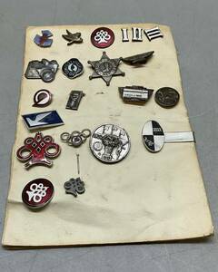  Showa era the first period from middle period about pin badge summarize 21 piece . chapter memory chapter participation chapter school year chapter etc. silver badge retro that time thing 