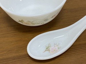  Taiwan * retro tableware * milk glass * Chinese milk vetch . origin floral print * Taiwan tableware * Vintage 