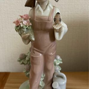 リヤドロ　「小鳥と話す少女」定価≒3万円 LLADRO 陶器人形 置物