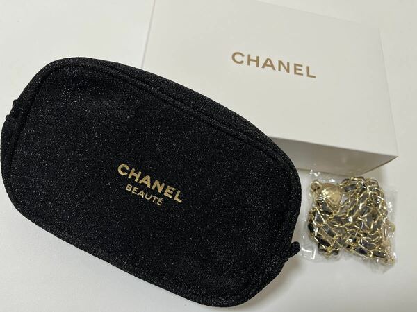 【新品未使用】シャネル　ノベルティ　ホリデー　ポーチ　非売品　 CHANEL