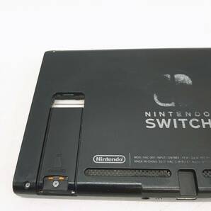 j117【1円～】 Nintendo 任天堂 SWITCH スイッチ 本体のみ ジャンク HAC-001 ※通電後ロゴが出ますがその後反応なし 現状品 の画像3