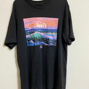 リーバイス　Levi's　Tシャツ