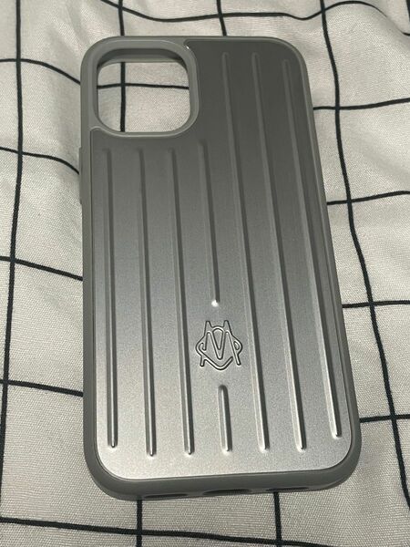 RIMOWA iPhone12miniケース シルバー