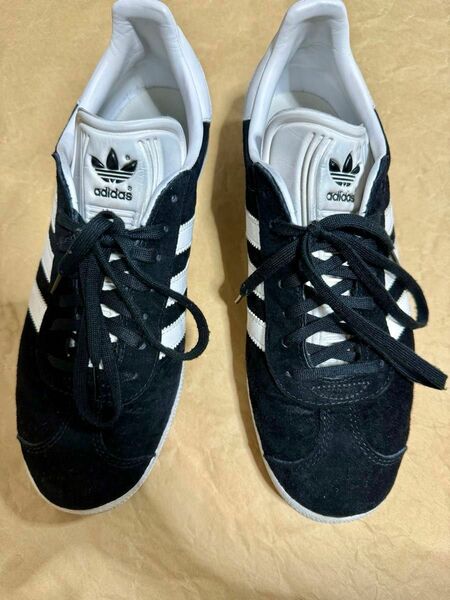 adidas ガゼル [GAZELLE] BB5476