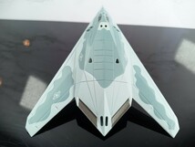 童友社 現用機コレクション第3弾 4.F-117A グレイドラゴン 第53航空団第53試験評価航空群第1分遣隊　箱なし/漆黒のステルス/未組立品_画像1