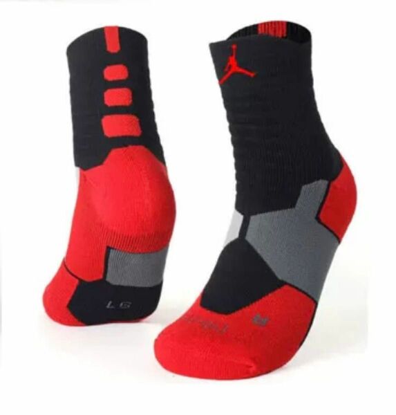 新品未開封 マイケルジョーダン ソックス ブラック 黒赤 靴下 NBA バッソク