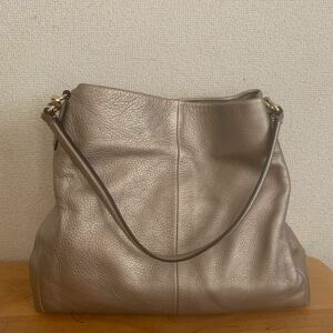 最大1000円クーポン コーチ トートバッグ COACH レディース メタリック レザー シルバー F27515 SV/GM