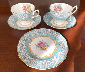 ★美品【ROYAL ALBERT／ロイヤルアルバート】Enchantment エンチャントメント「カップ&ソーサー」2客＋プレート16cm 1枚★ 01