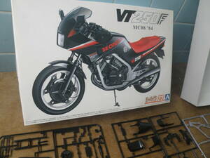  Honda VT250F 1|12 Aoshima unassembly 