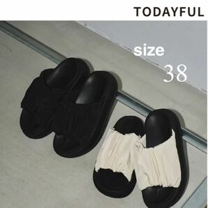 todayful トゥデイフル Gather Volume Sandals 38 ブラック　大人気　完売品　新品未使用　黒