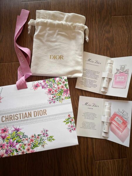 Christian Dior（クリスチャン ディオール）Miss Dior香水サンプル2個