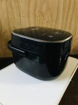 ★SHARP シャープ 3合炊き ジャー炊飯器 炊飯器 ブラック KS-CF05B-B 2020年製 ※動作確認済み_画像2