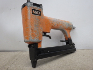 中古 マックス MAX エアネイラ TA-35A/422J 新でん