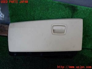 1UPJ-10147516]BMW 740i F01 (KA30)グローブボックス1 中古