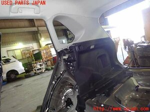 1UPJ-12047675]RAV4 ハイブリッド(AXAH52)右リアピラートリム 中古