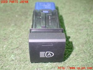 1UPJ-81606309]カローラ ツーリング ハイブリッド(ZWE214W)スイッチ4 中古