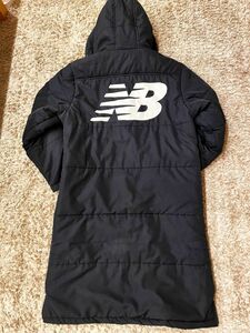 ニューバランス　160 中綿ジャケット　ベンチコート　サッカー　ジャンバー　ブラック