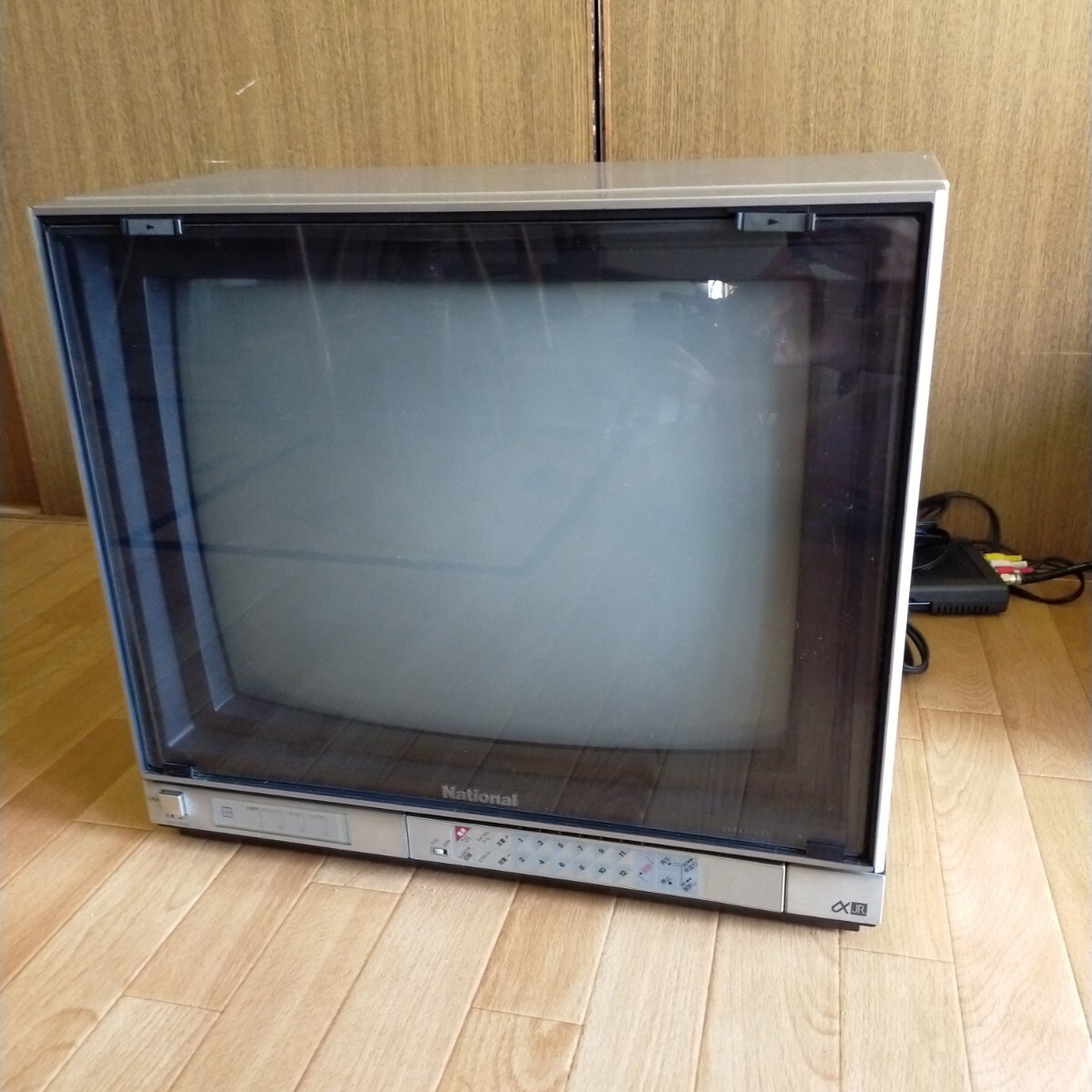Yahoo!オークション -「ナショナル レトロ テレビ」(ブラウン管 Yahoo!オークション -「ナショナル レトロ テレビ」(ブラウン管