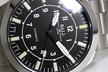 新品 スイス製 BALL WATCH ボール・ウォッチ AVIATOR アビエーター自動巻き腕時計 並行 価格198,000円 NM2182C-S11J-BK ケース直径40ミリ_画像2