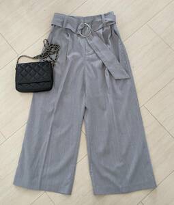  have on little glow bar Work wide pants size S