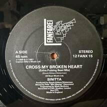 【12'】　SINITTA / TOY BOY ( BRAND NEW MEGAMIX ) ， CROSS MY BROKEN HEART_画像4