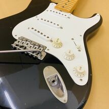 T062-I49-895 ▲Fender フェンダー ストラトキャスター エレキギター O008585 弦楽器_画像8