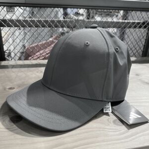 ★アディダス ゴルフ ADIDAS GOLF 新品 メンズ ロゴビッグ エンボス ロゴ キャップ 帽子 CAP ぼうし 灰 57-60cm [HT5790-5760]七 ★QWER