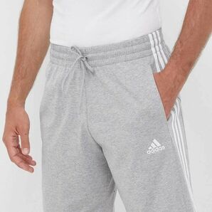 ●送料390円可能商品 アディダス adidas 新品 メンズ 吸収・発散 ESS 3S SJ10ショーツ ハーフパンツ 灰 2XLサイズ[IC9384-2XL] 四 零★QWERの画像5