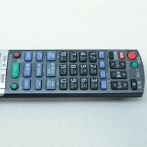 055b 送料無料 現状 Panasonic パナソニックBD DIGA テレビリモコン N2QBYB000014 動作未確認 念の為ジャンク_画像6