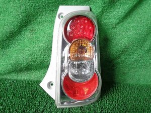 6kurudepa H29年 ミラ ココア DBA-L675S 右 テール ランプ ライト 81550-B2480 ＬＥＤ TOKAI 20515 [ZNo:06001654] 8681